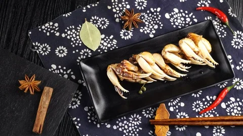 Crab claw Stock Footage 111610639