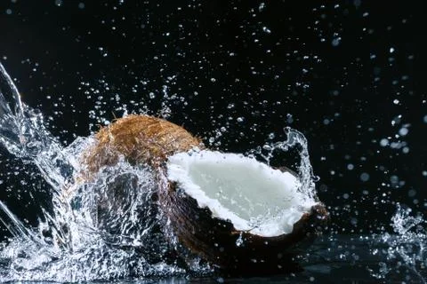 Cracked coconut Foto stock