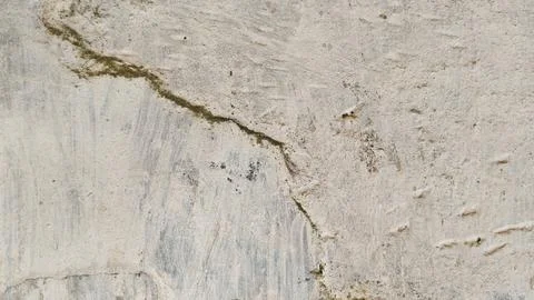 Cracked concrete wall texture with weathered plaster surface and grunge pattern 스톡 사진