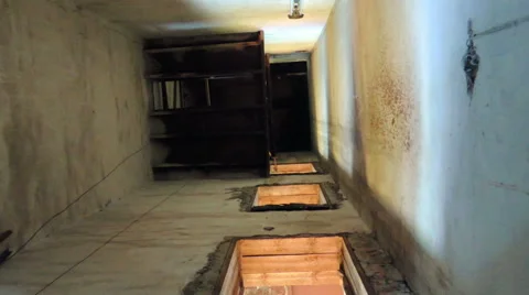 Cracked doors, broken Windows, old buildings Stock-Footage 57325393