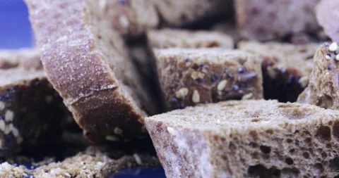 Crackers from rye bread 動画素材 130452986