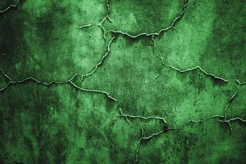 Cracks in a Decayed Dark Wall with Distressed Texture, Dark Horror Texture Foto stock
