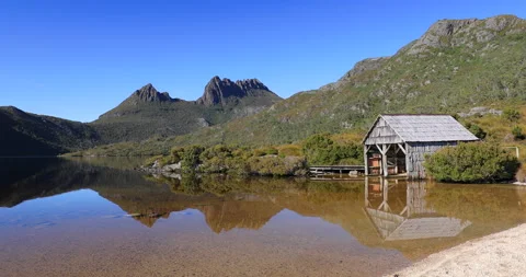 Cradle Mountain-Lake St Clair National Park at early morning, Tasmania Australia Stock-Footage 161513384
