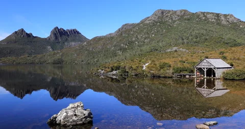 Cradle Mountain-Lake St Clair National Park at early morning, Tasmania Australia Stock Footage 161519422