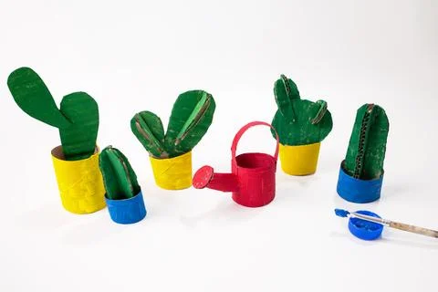 Craft from cardboard, DIY, tutorial, paper toy for kids 스톡 사진