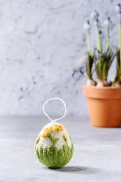 Craft felting Easter egg Stock Photos