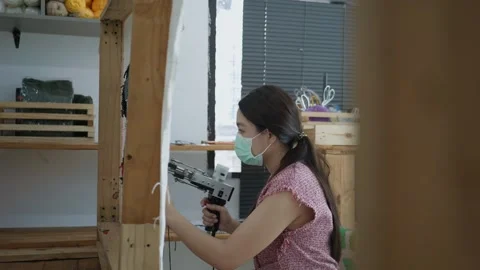 Crafting with Precision: A Creative Workspace in Action Vidéo 342281769