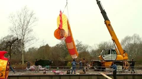 Craftsman Building A Big Dragon Lantern Video stock 10594466