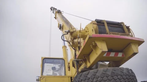 Crane at Construction Site Stock-Footage 127192713