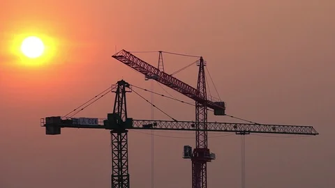 Crane construction site at sunset  Stock-Footage 124378248