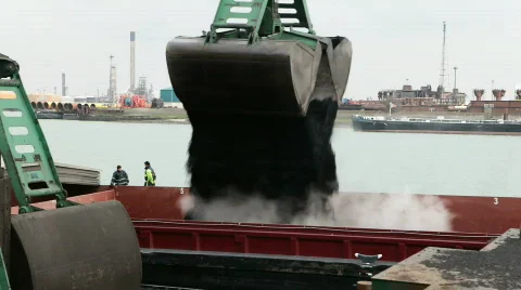 Crane dump 動画素材 665084