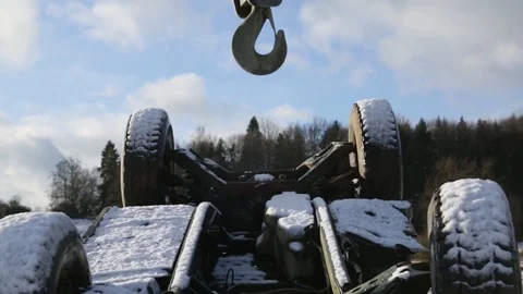 Crane to flip an upside-down vehicle Stock Footage 110794709