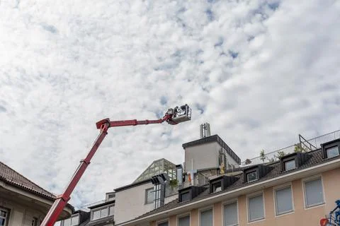 Crane for heavy lifting Working Construction Site in Europe. Foto stock