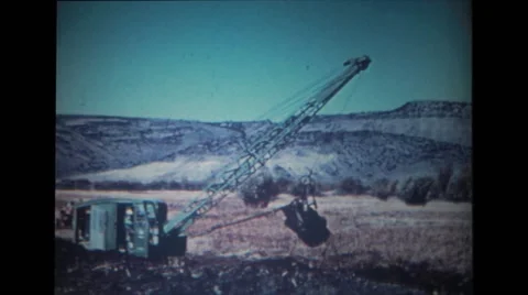 Crane lifting the sand Stock Footage 39858572