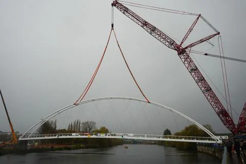 Crane Lifting Waterside Bridge Over River Trent, Trent Basin, Nottingham Stock Photos