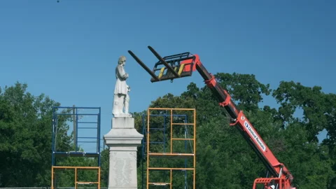 Crane Lowering Video stock 133366098