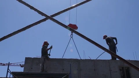 Crane moving concrete Video stock 77049379