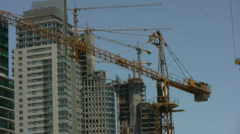 Crane rotating Stock-Footage 305224