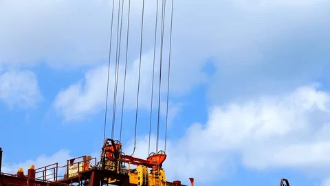 Crane spreader with blue sky background 4k intro video for business Stock-Footage 96322908