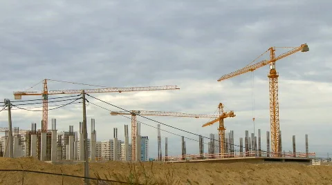 Cranes  in construction time lapse 動画素材 327573