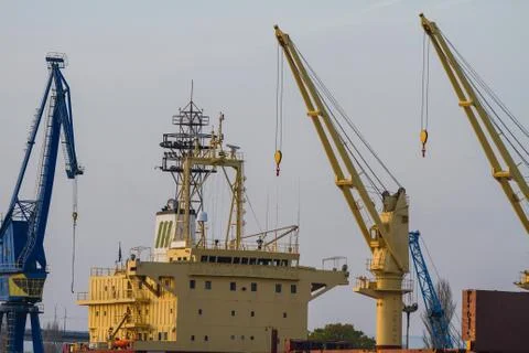 Cranes on dock Foto stock