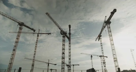 Cranes at Hamburg Harbour 库存影片 134472124