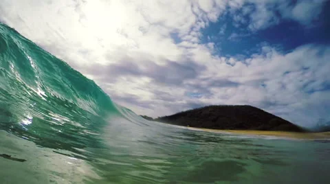 Crashing Blue Ocean Wave.. Stockbeeldmateriaal 54141487