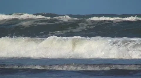 Crashing waves Stock Footage 8848213