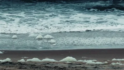 Crashing Waves Stock Footage 131098681