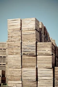 Crates vertical stacks Stock Photos