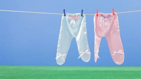 Crawlers On A Rope Video stock 52428373