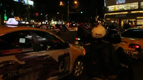 Crazy Busy Scooters Intersection Taipei Stock Footage 10737267