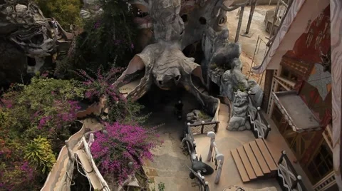 "Crazy House" - unusual architectural structure, hotel in Dalat, Vietnam. Stock Footage 44827664