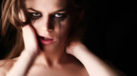 Crazy woman Stock-Footage 22631600