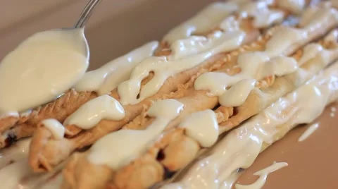 Cream on baking dessert Video stock 42693843