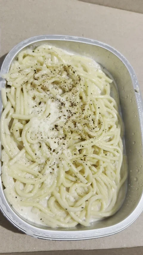 Creamy Spaghetti Pasta With Black Pepper Stock Footage 346475865