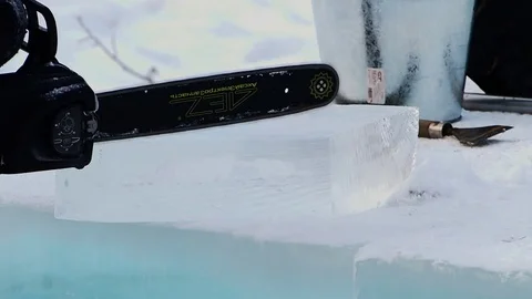 Creating ice sculptures in the Park Stock Footage 84664642