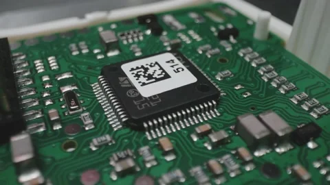 Creating MicroChips Electronics Close Up Macro Inside Factory Vídeos de archivo 142135560