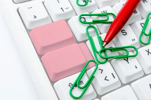 Creating New Programming Guidebook, Typing Program Source Codes, Internet Foto stock