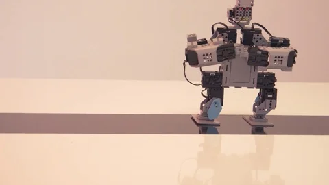 Creation and programming robot in the laboratory Видео 77266350