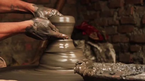 Creation of a clay pot. Stock Footage 40090027
