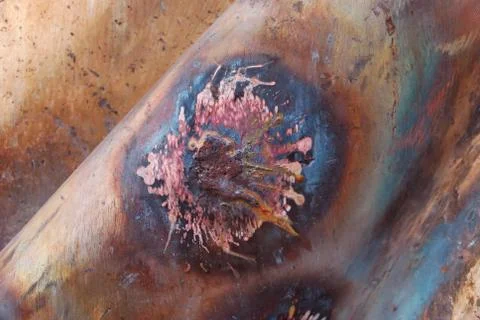 Creative artwork by welding copper and gold metal Stock-Fotos