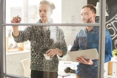 Creative coding team working on new project 스톡 사진