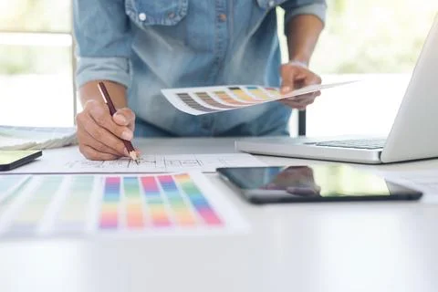 Creative creativity graphic designer working with graphics tablet,laptop an.. 库存照片