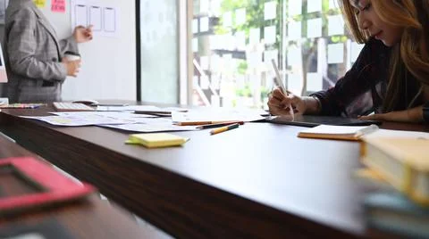 Creative designer planning application development prototype for web mobile 스톡 사진