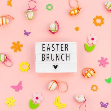 Creative Easter flat lay holiday text ligthbox Foto stock