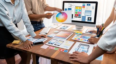 Creative front-end developer brainstorming UI design. Scrutinize Foto stock