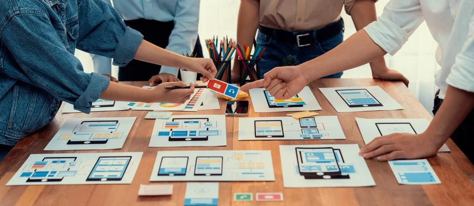 Creative front-end developer brainstorming UI design. Scrutinize 写真素材