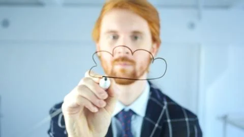 Creative Man Drawing Cloud Computing Concept on Transparent Glass in Office,  스톡 사진