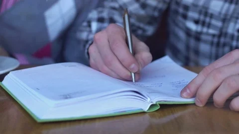 Creative meeting in a cafe Stock-Footage 85223714